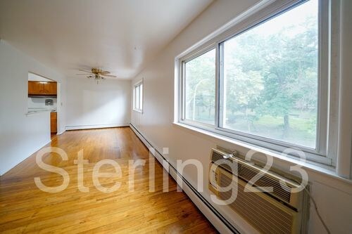 Foto del edificio - 18-11 Ditmars Blvd
