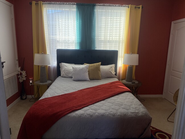 Building Photo - 15337 Southern Martin St