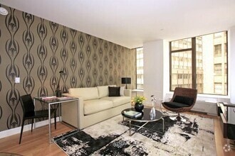 Building Photo - 3 Hanover Square