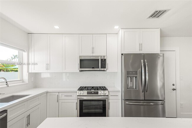 Foto del edificio - 12020 SW 108th St