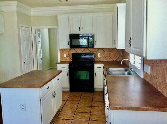 Building Photo - 22546 Bristolwood Ct