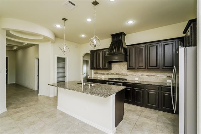Foto del edificio - 1412 Heather Ln
