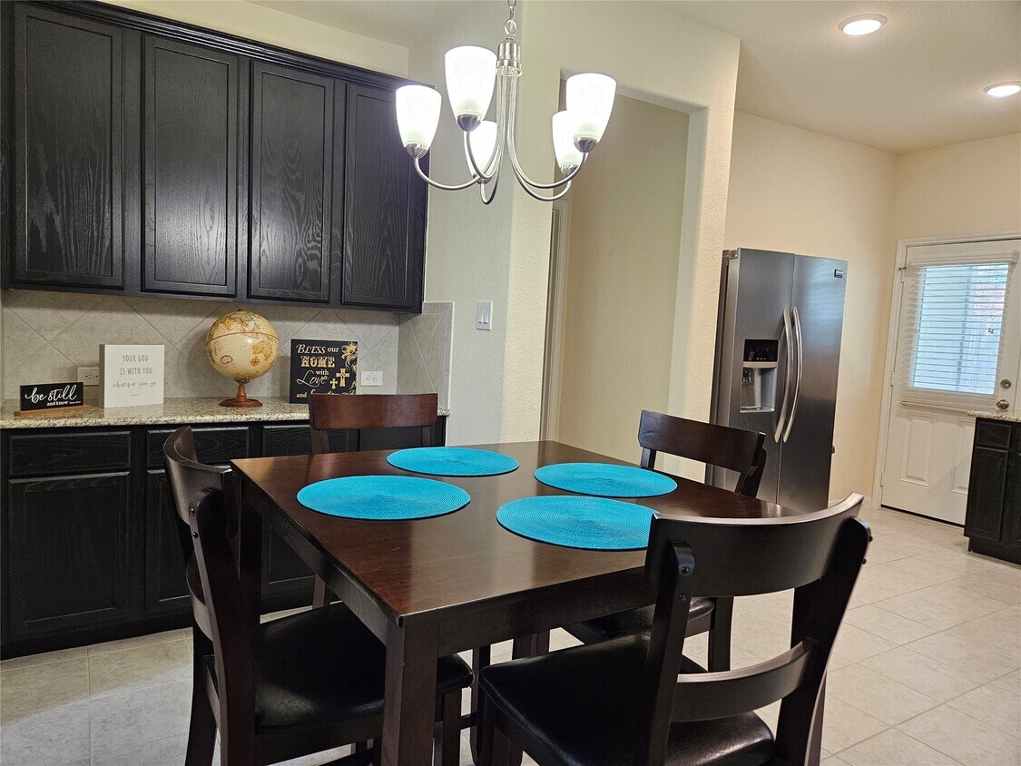 Foto principal - 17018 Taffaine Dr