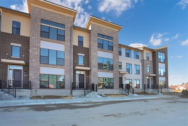 Building Photo - 11588 Fulham St