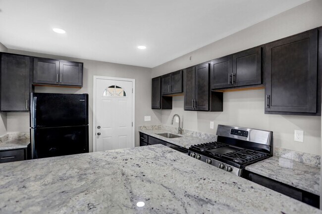 Foto del edificio - 7215 Johnnycake Rd