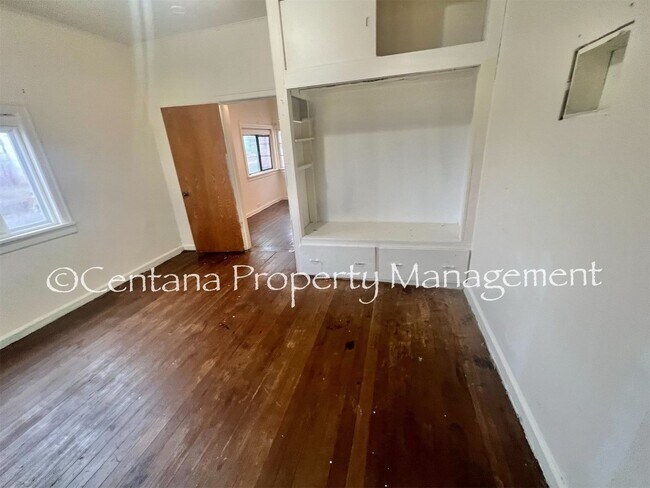 Foto del edificio - 1 bedroom house near Walkerville! Pet frie...