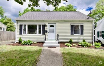 Building Photo - 63 Grandview St