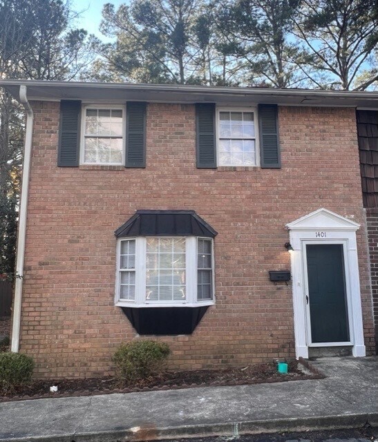 Foto principal - 1401 Cactus Ave
