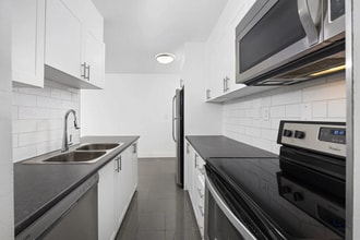 Building Photo - 150 Market St