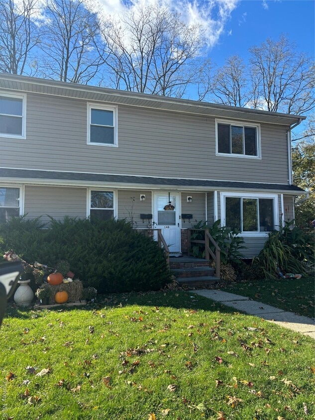 Primary Photo - 148 N 22nd St