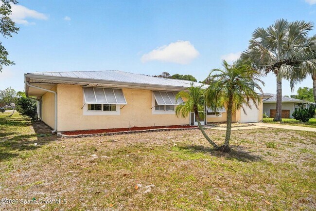 Foto del edificio - 1340 Mariposa Dr NE