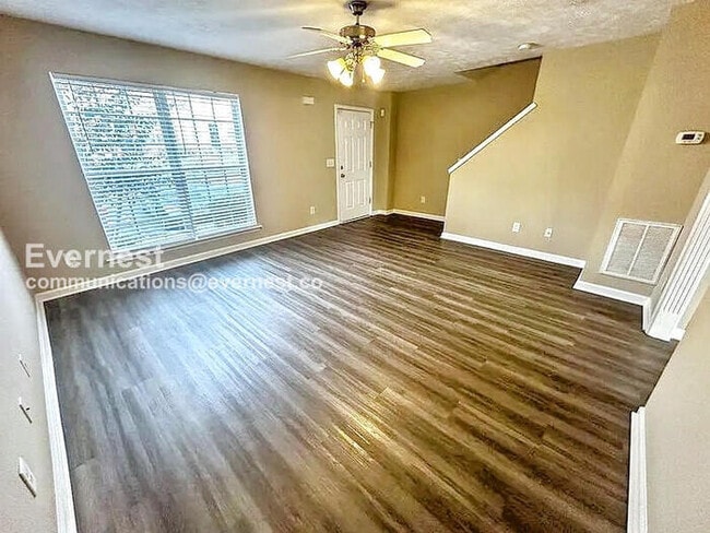 Foto del edificio - 5170 Hickory Hollow Pkwy