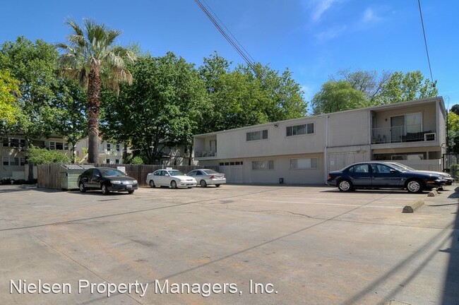 Building Photo - 1627 H St