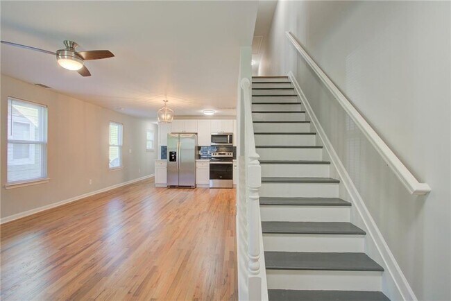 Building Photo - 1173 Arlington Ave SW