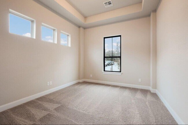 Foto del edificio - 11330 Cottage Grove