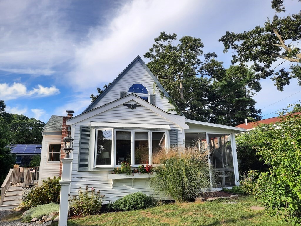 Foto principal - 72 Sheridan Dr