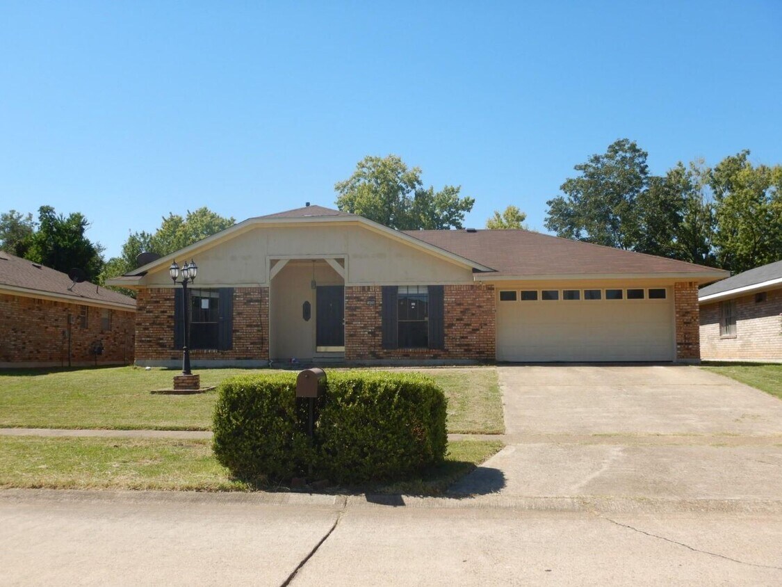 3 br, 2 bath House 5404 Hollyhock Lane House Rental in Bossier City