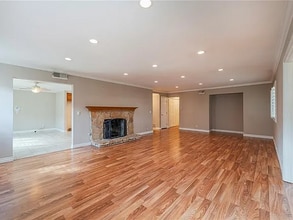 Building Photo - 7043 Heil Ave