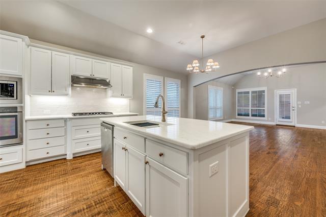 Foto del edificio - 1200 Skyflower Ln