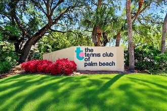 Building Photo - 2788 Tennis Club Dr