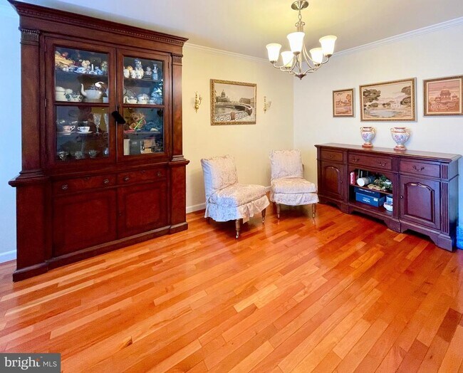Foto del edificio - 2817 Jermantown Rd