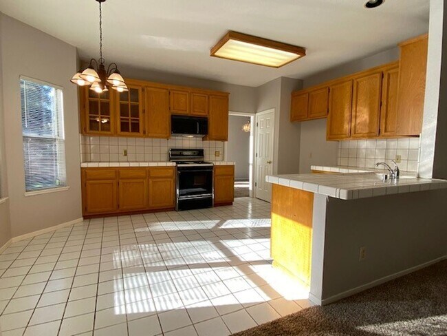 Building Photo - 2 story Rocklin home with downstairs bedroom