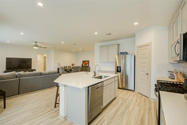 Building Photo - 3530 Ter Lndg Ct