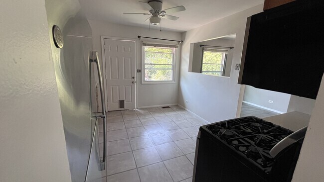 Foto del edificio - 110 Woodcrest Cir