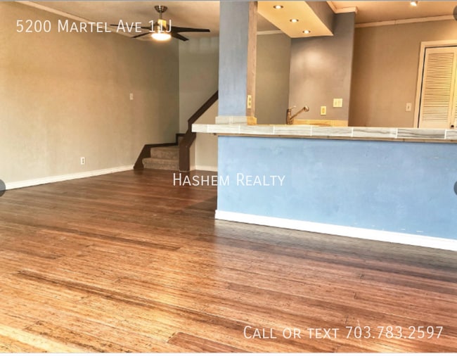Building Photo - Charming 1-Bedroom Condo in the Heart of D...