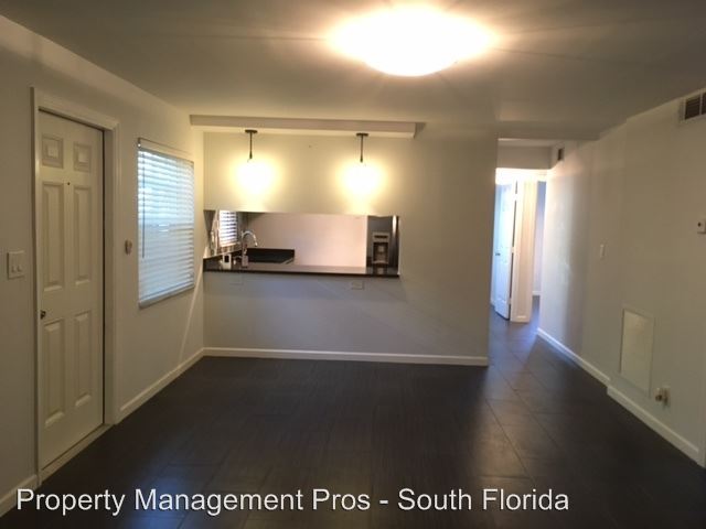 Foto principal - 321 SE 11th Ave