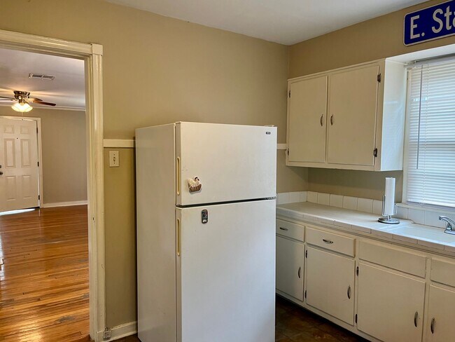 Foto del edificio - Great location in Garden District seconds from Downtown and LSU!