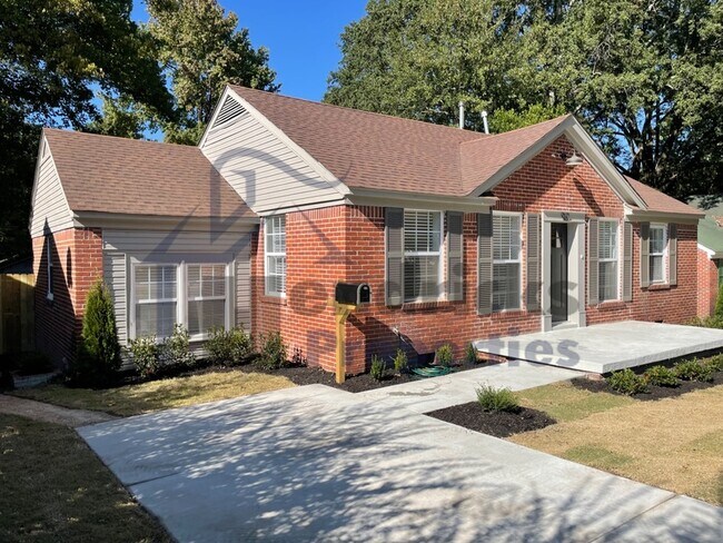 Building Photo - 967 Little John Rd