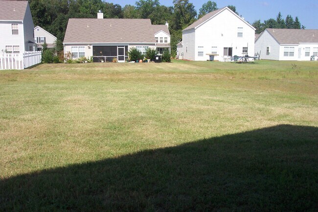Building Photo - 509 Cypress Cove