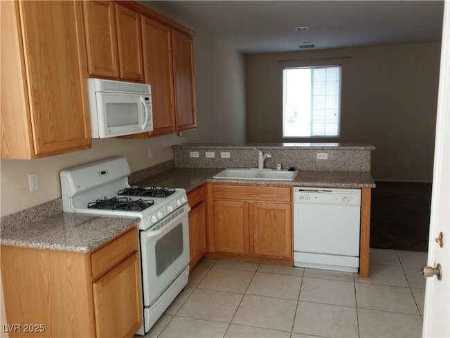 Building Photo - 9769 W Overlook Ridge Ave