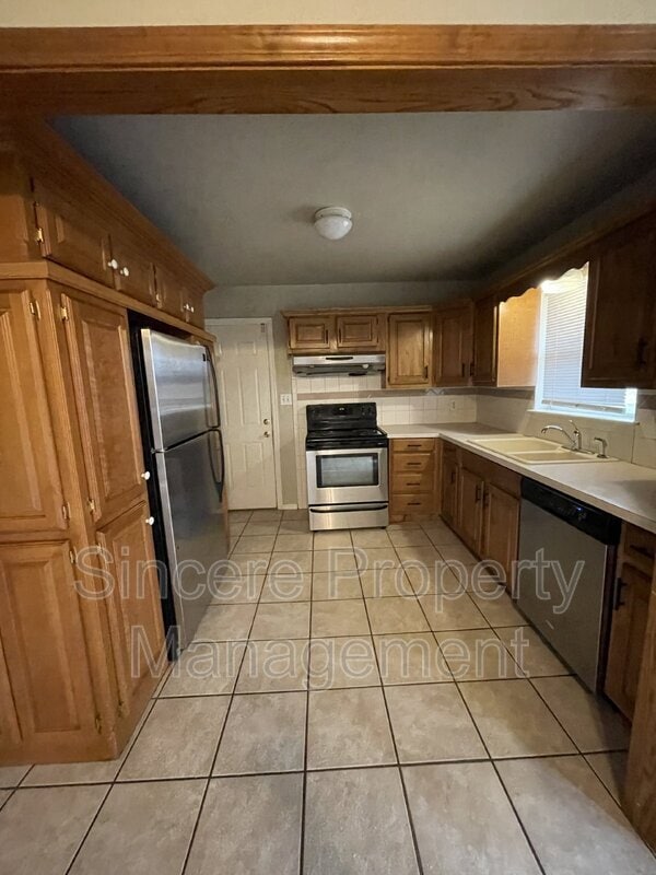 Photo - 3200 Lyon Blvd House