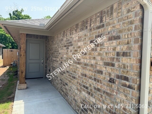 Building Photo - 9584 SW 25th St
