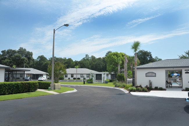 Building Photo - The Ashborough Luxury Garden Apartments
