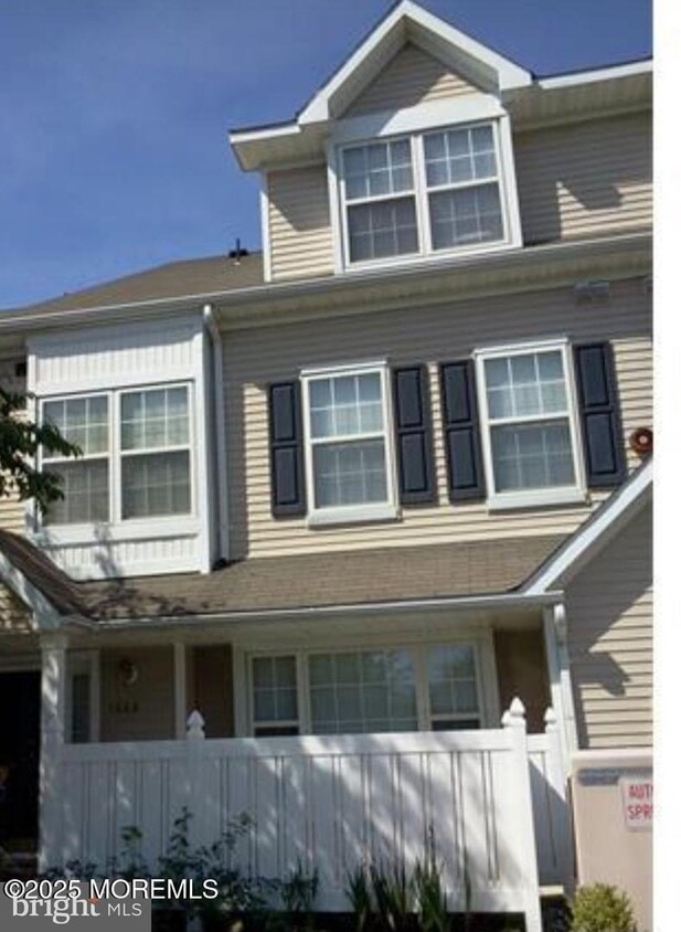 Primary Photo - 1502 Saxony Dr