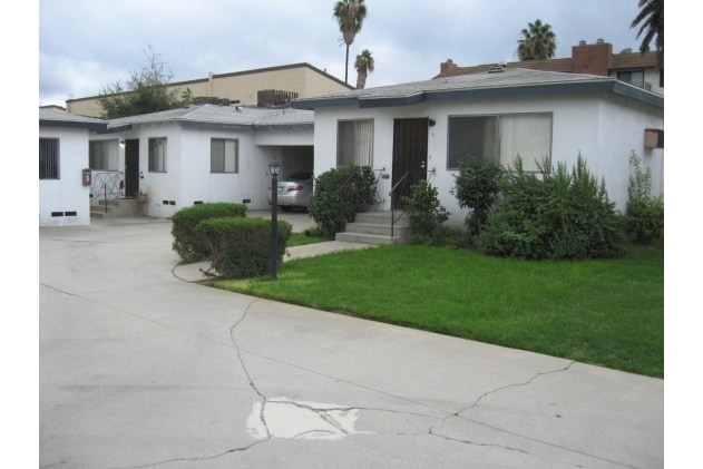Primary Photo - 400-408 S Alhambra Ave