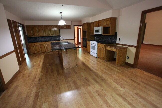 Foto del edificio - Whippoorwill Estates Rental Available for ...