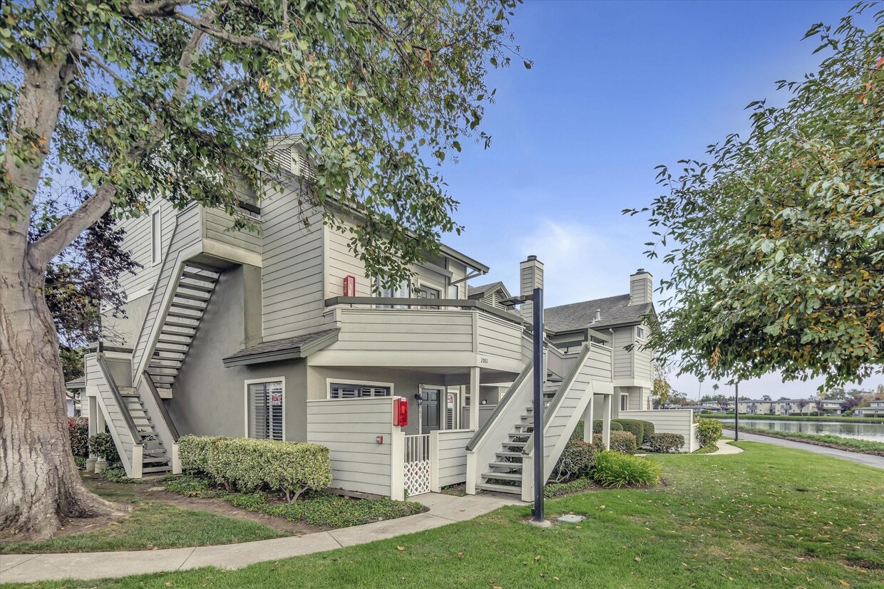 2083 Vista Del Mar, San Mateo, CA 94404 Townhome Rentals in San Mateo