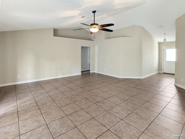 Building Photo - 734 Marlin Spike Dr