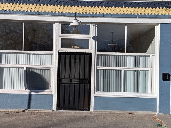 Building Photo - 4301 Yates St