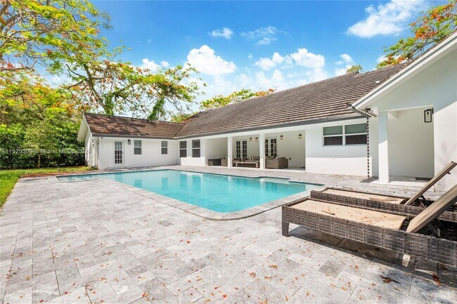 Foto del edificio - 12545 SW 81st Ave