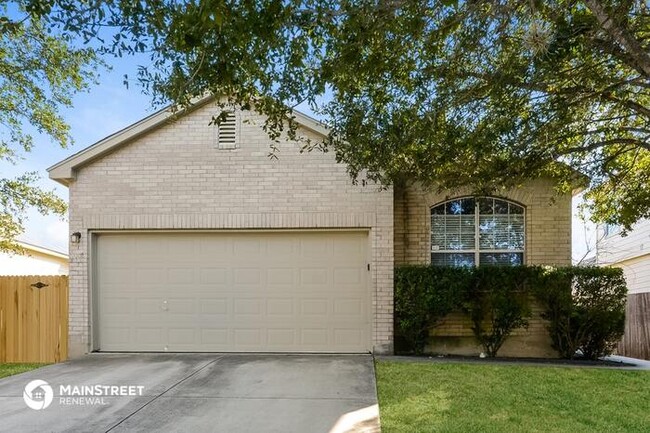 Building Photo - 10358 Oakwood Crest, San Antonio, TX 78245