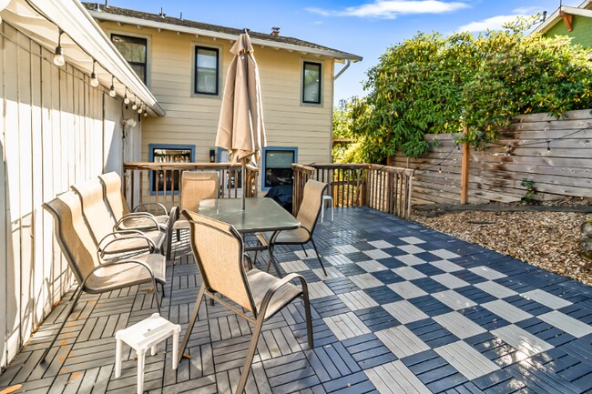 Foto del edificio - 9933 64th Ave S