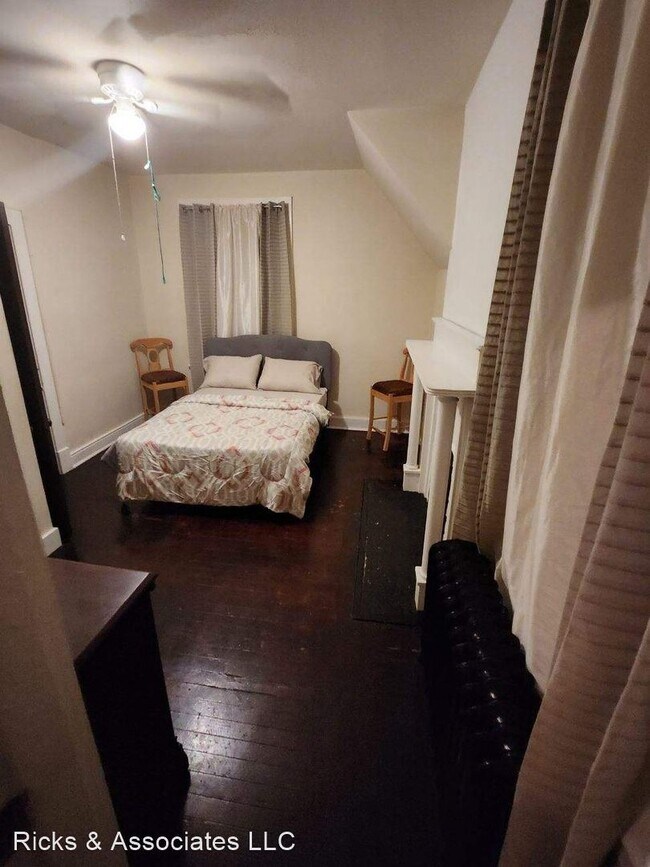 Building Photo - 4 br, 2 bath House - 3009 Moss Side Avenue