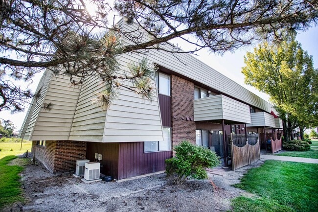 Building Photo - Cedar Run Apartments