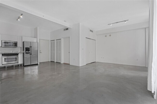Foto del edificio - 234 NE 3rd St
