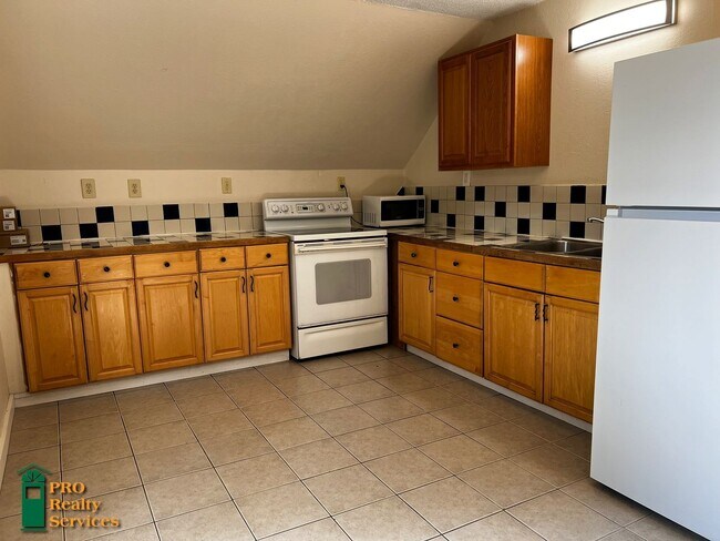 Foto del edificio - 423 NE Taylor St